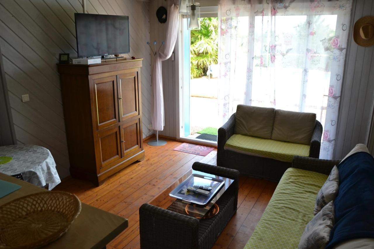 Bienvenue Dans Notre Gite Naves  Exterior foto