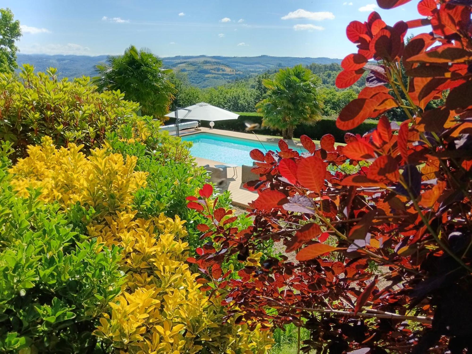 Bienvenue Dans Notre Gite Naves  Exterior foto